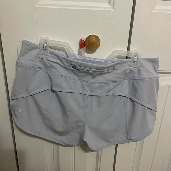 Lululemon speed up shorts - Picture 2 of 2